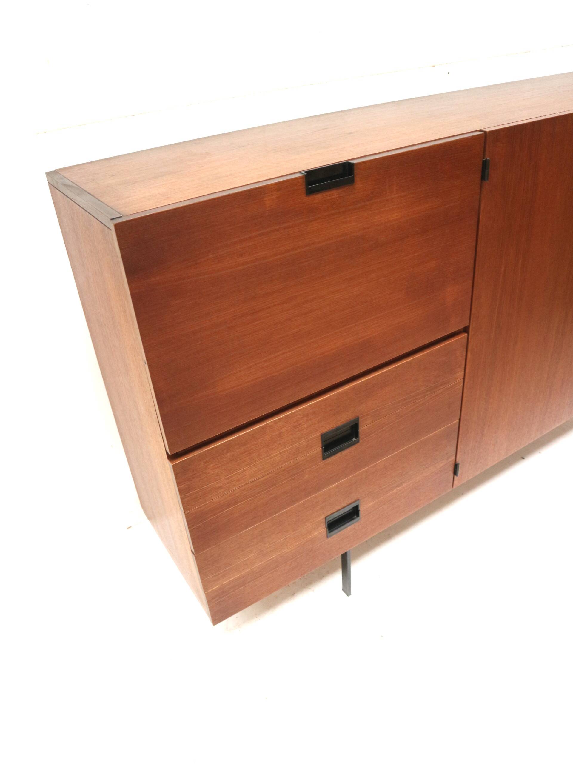 Vintage sideboard / wall unit Model CU09 from the Japanese Series by Cees Braakman from Pastoe from