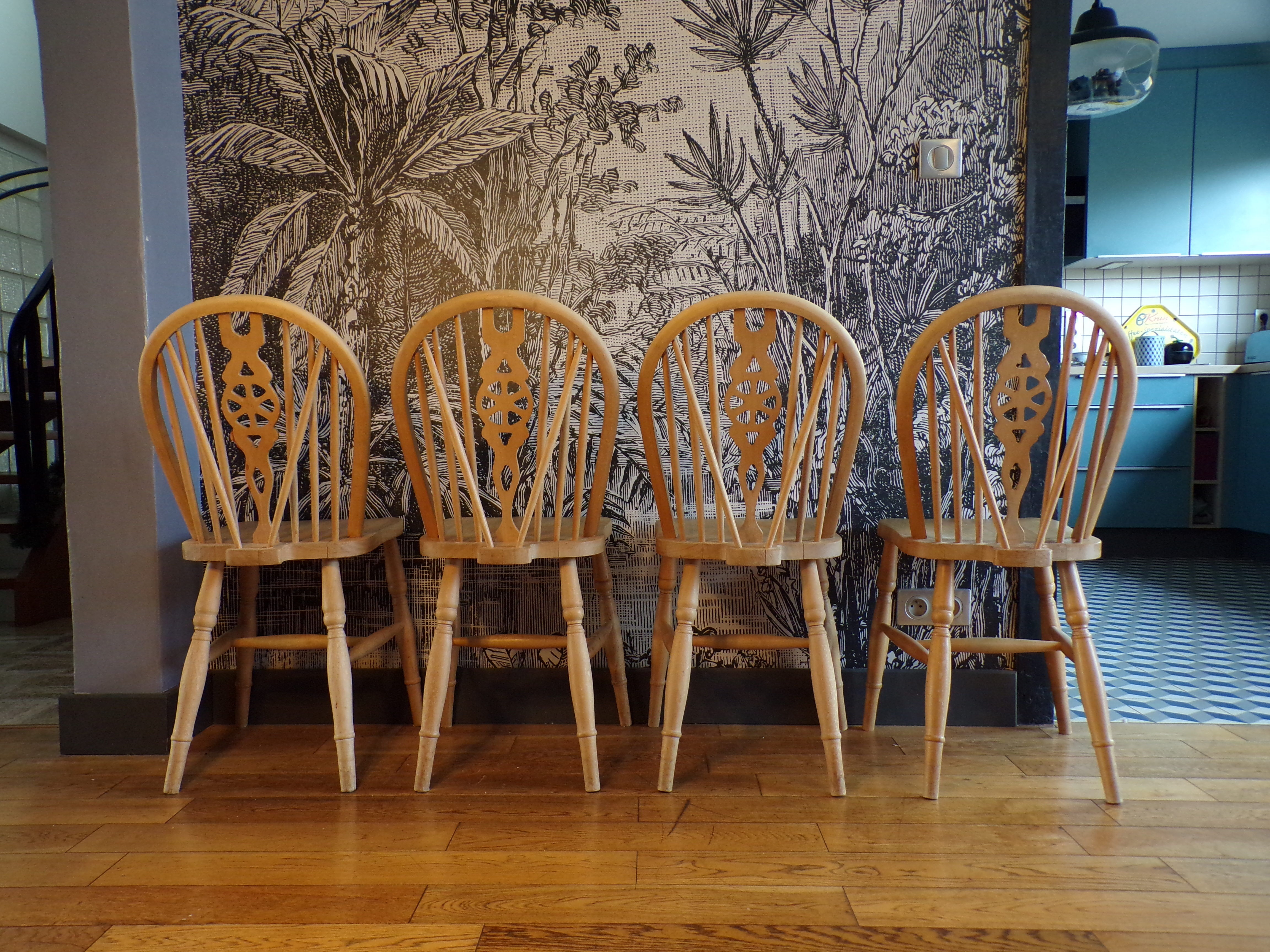 Suite 4 chairs windsor vintage