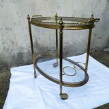 Golden rolling bar dessert