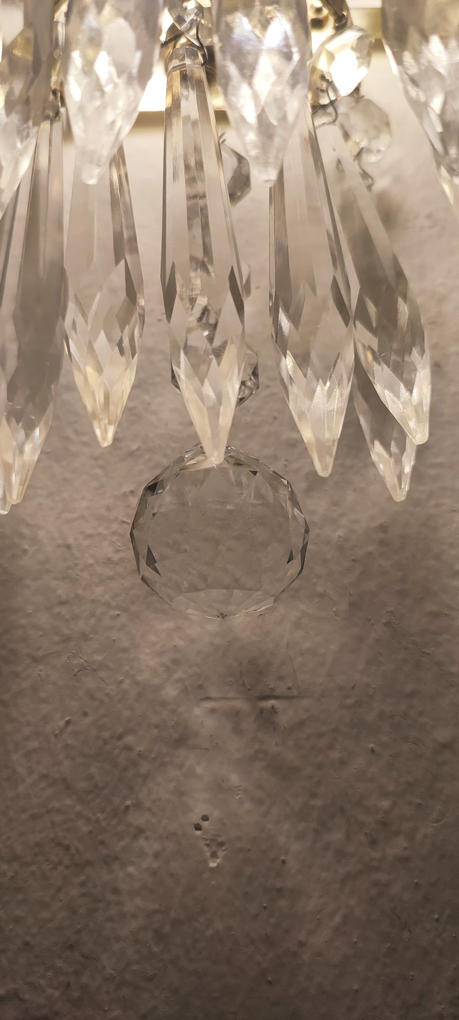 Appliques en cristal classiques. France, années 1950