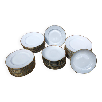Service porcelaine limoges verlaine bernardaud (plate, creuse, dessert)