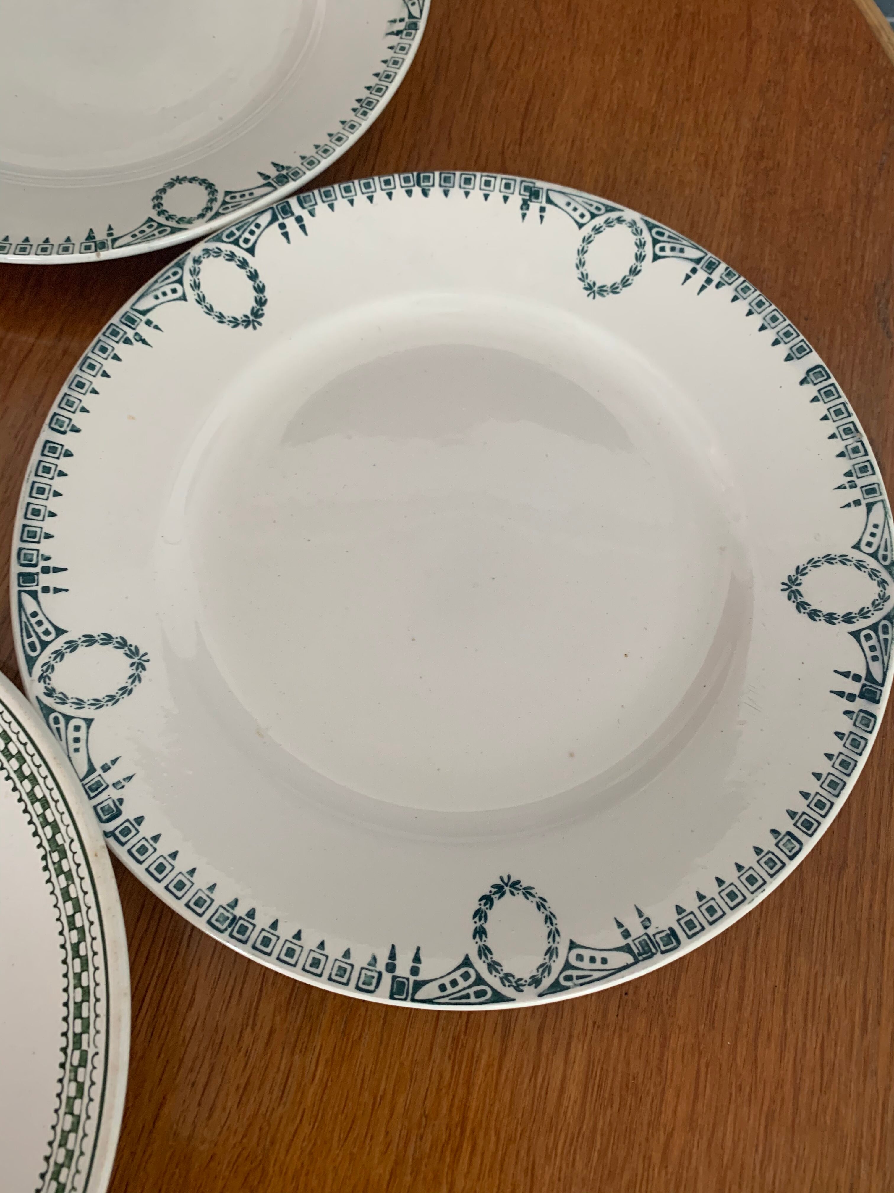 6 flat plates Iron Earth mismatched