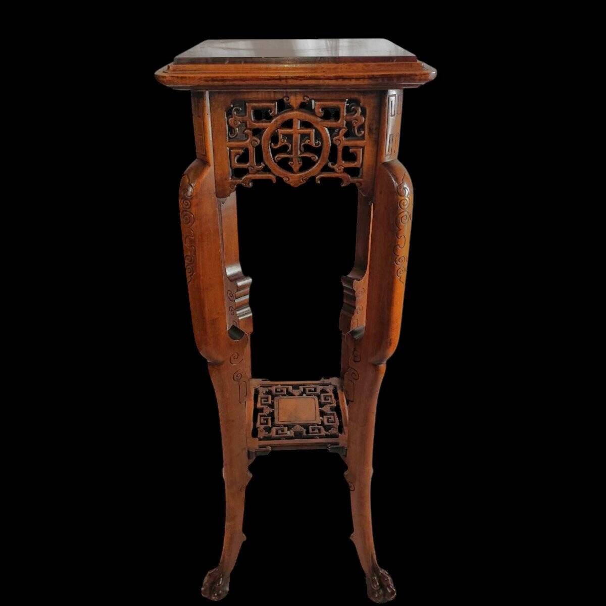 Rare Guéridon / Japonese Pedestal in Carved Wood by Gabriel Viardot