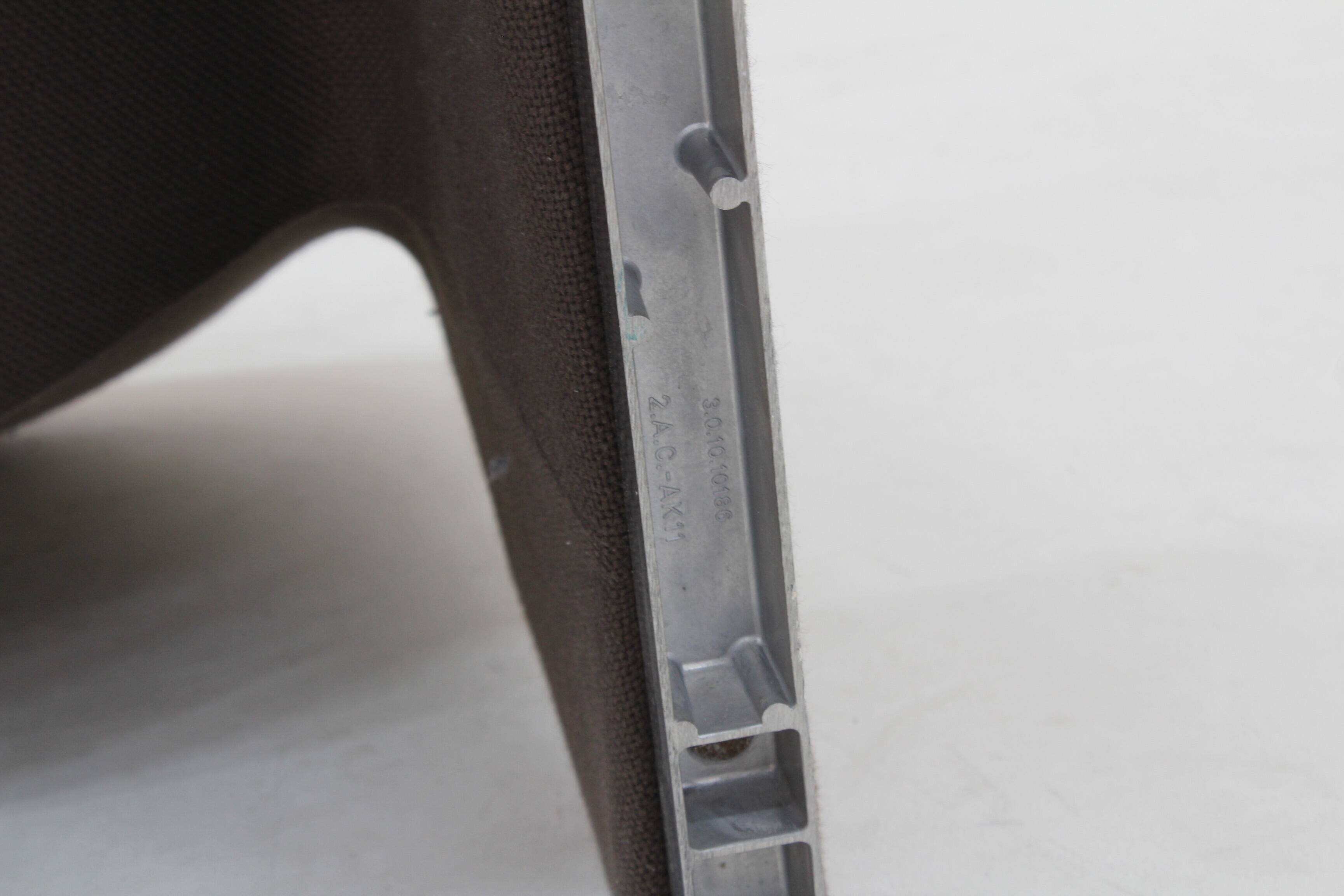 Artifort Alky armchair by Giancarlo Piretti