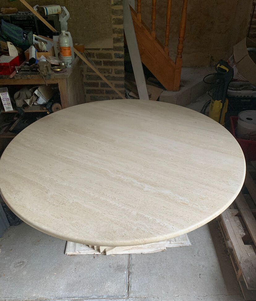 Table Carlo Scarpa in travertine