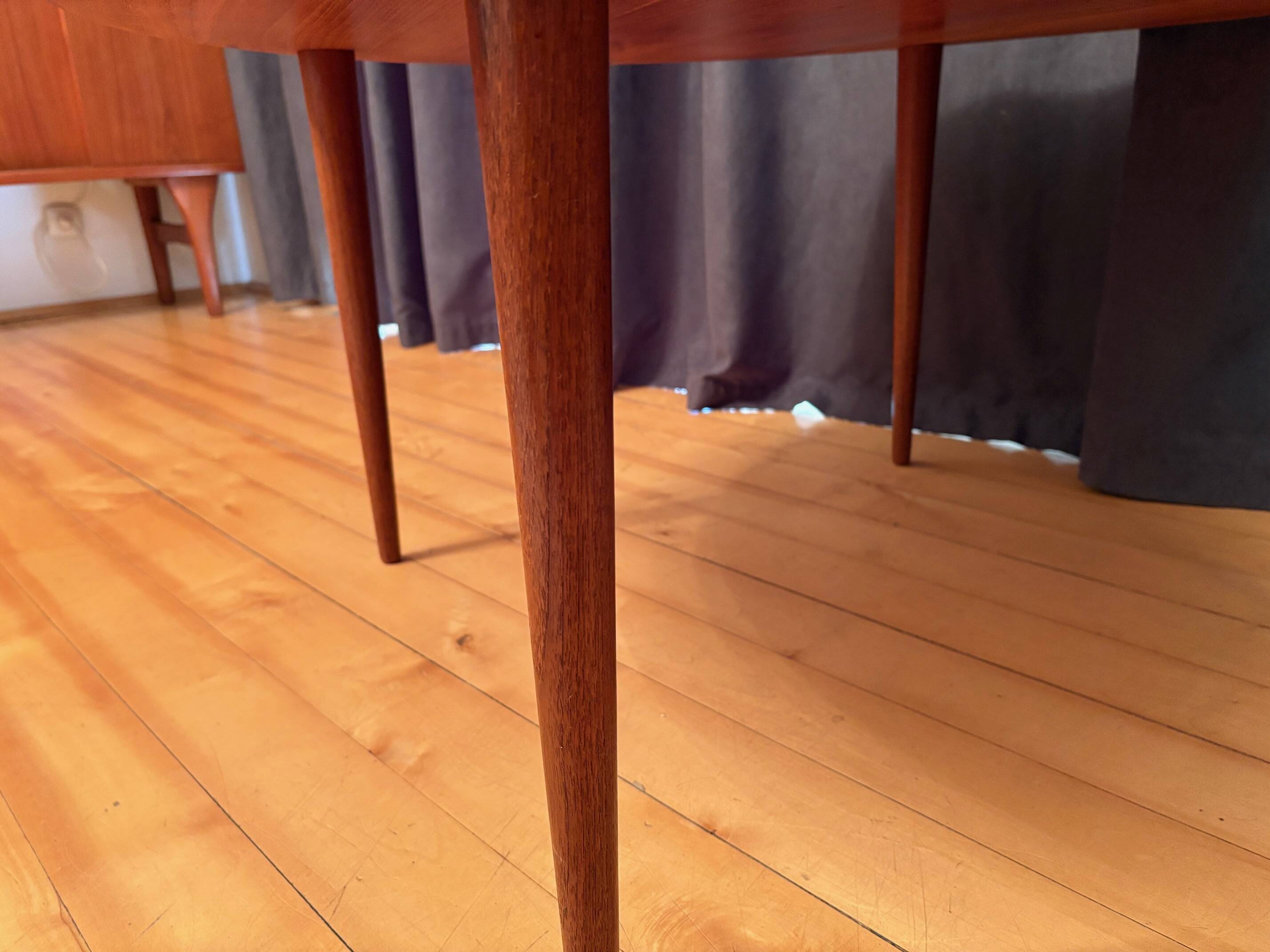 Coffee table designed by Peter Hvidt & Orla Mølgaard-Nielsen, France & Søn,