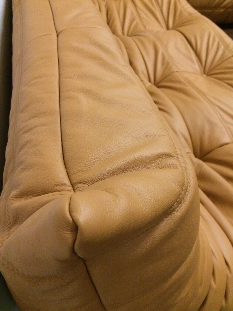 Togo sofa model designed by Michel Ducaroy 1973