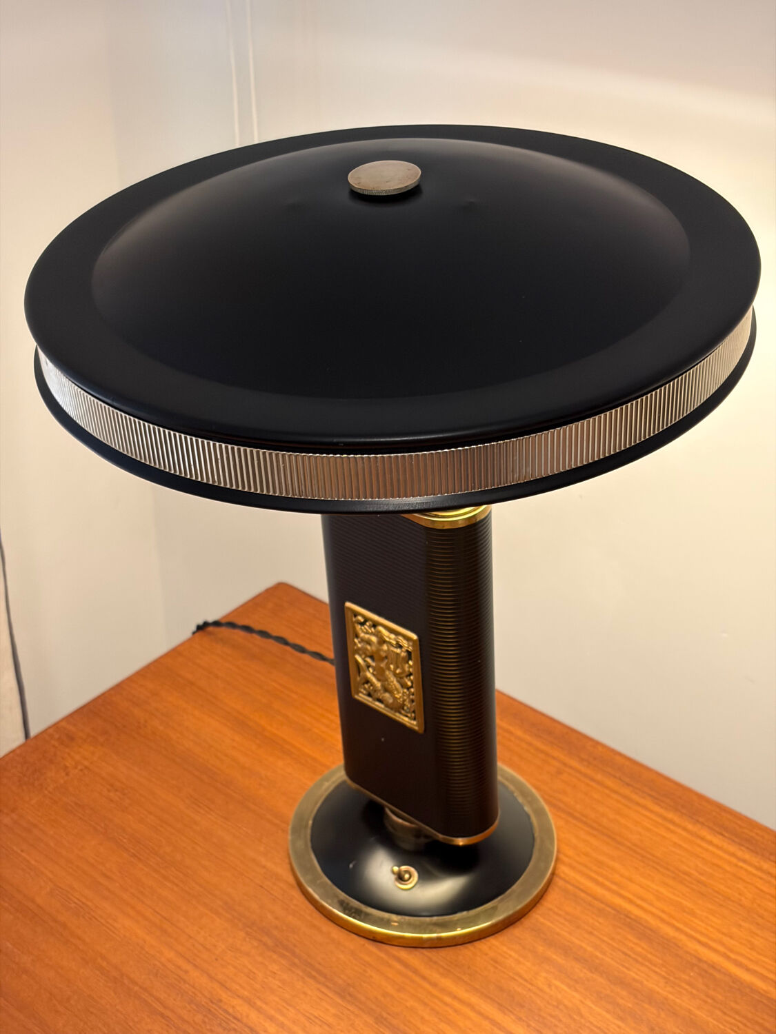 "Mermaid" lamp by Eileen Gray