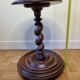 Table d'appoint en bois tourné, 52 cm
