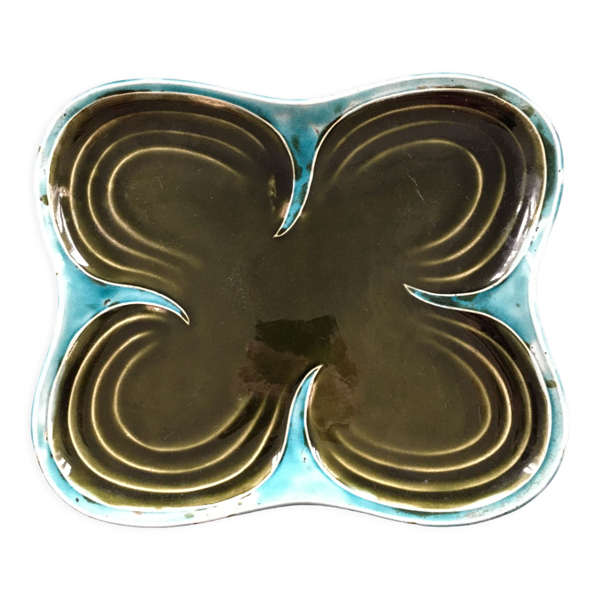 Clover dish olive green