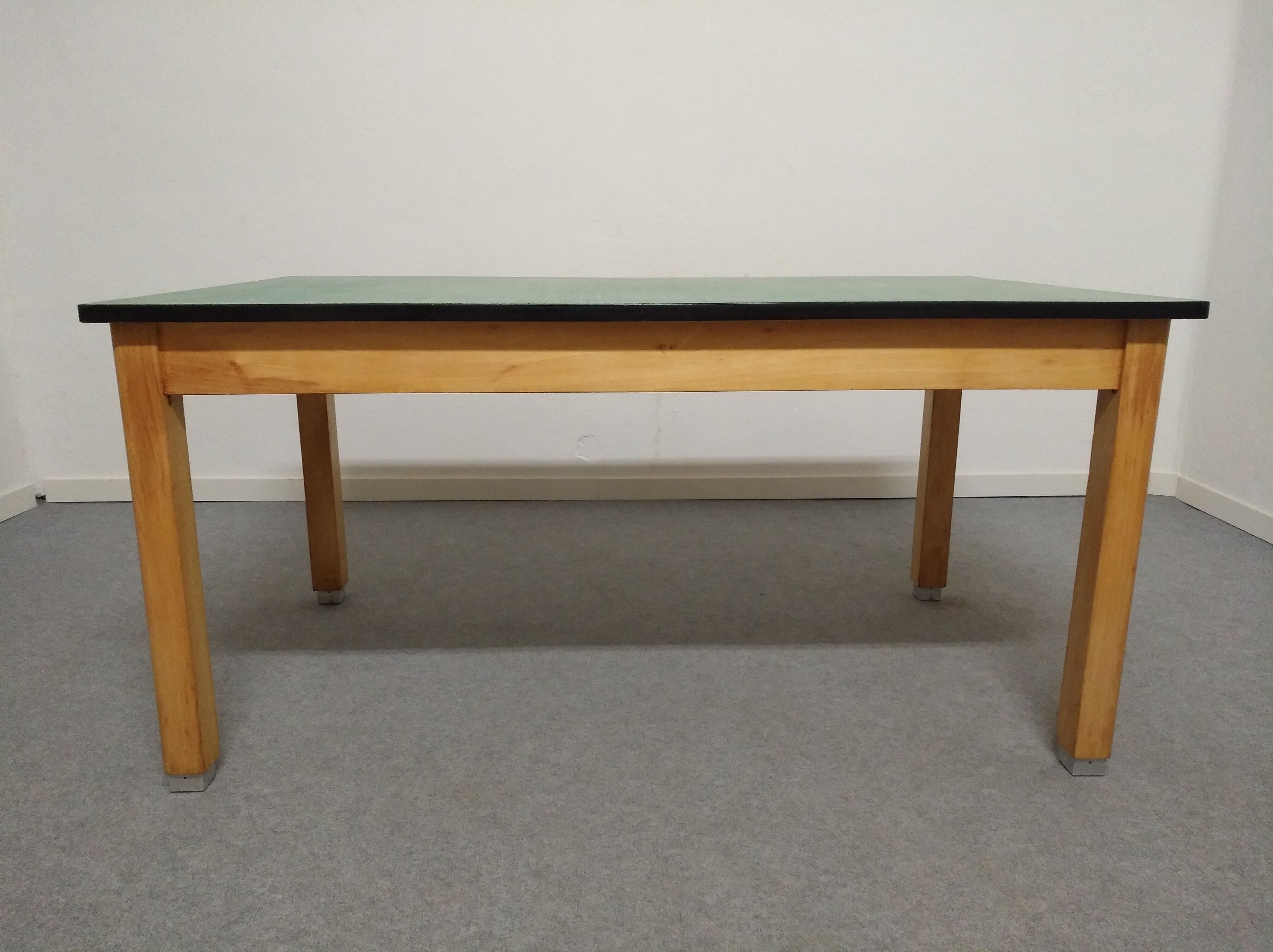 Kitchen table of the 50s/60s