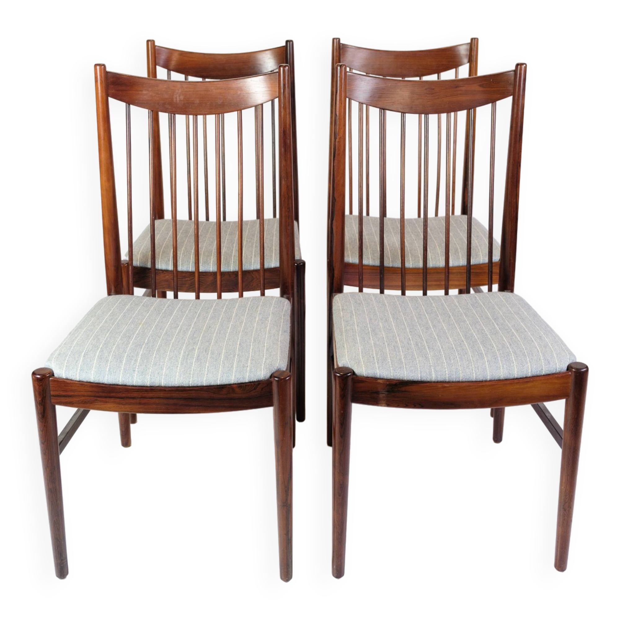 Set Of 4 Dining Chairs Model 422 Made In Rosewood By Arne Vodder From 1960s