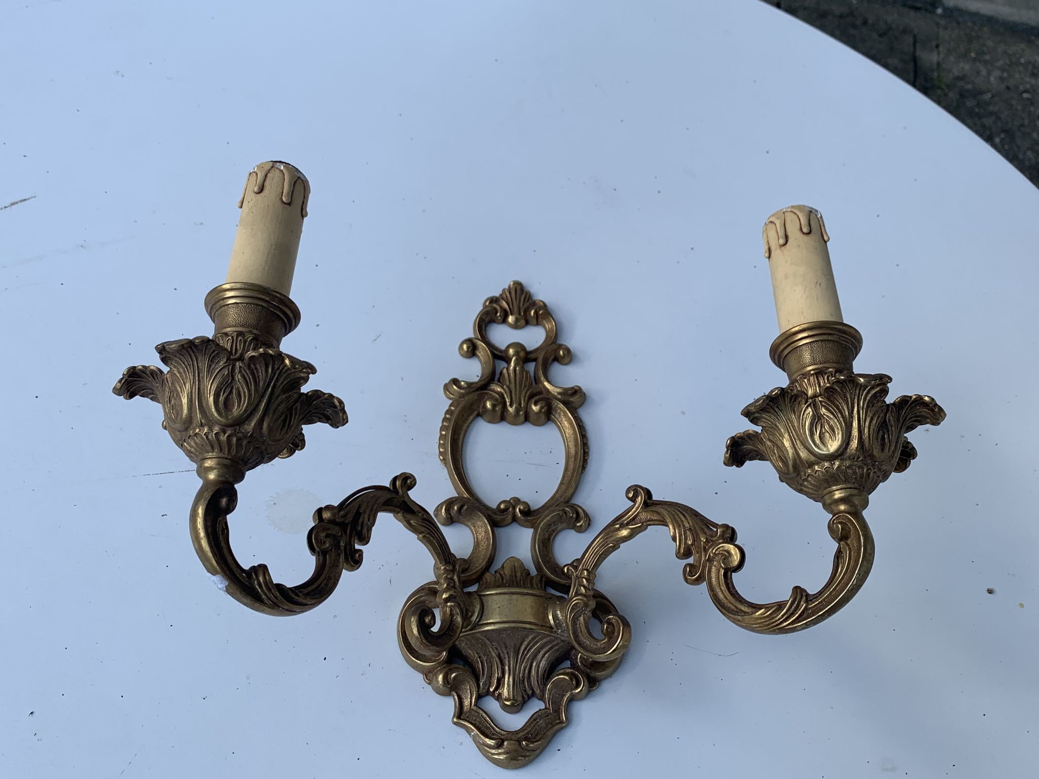 Wall lamp in gilded bronze style Louis XV baroque vintage