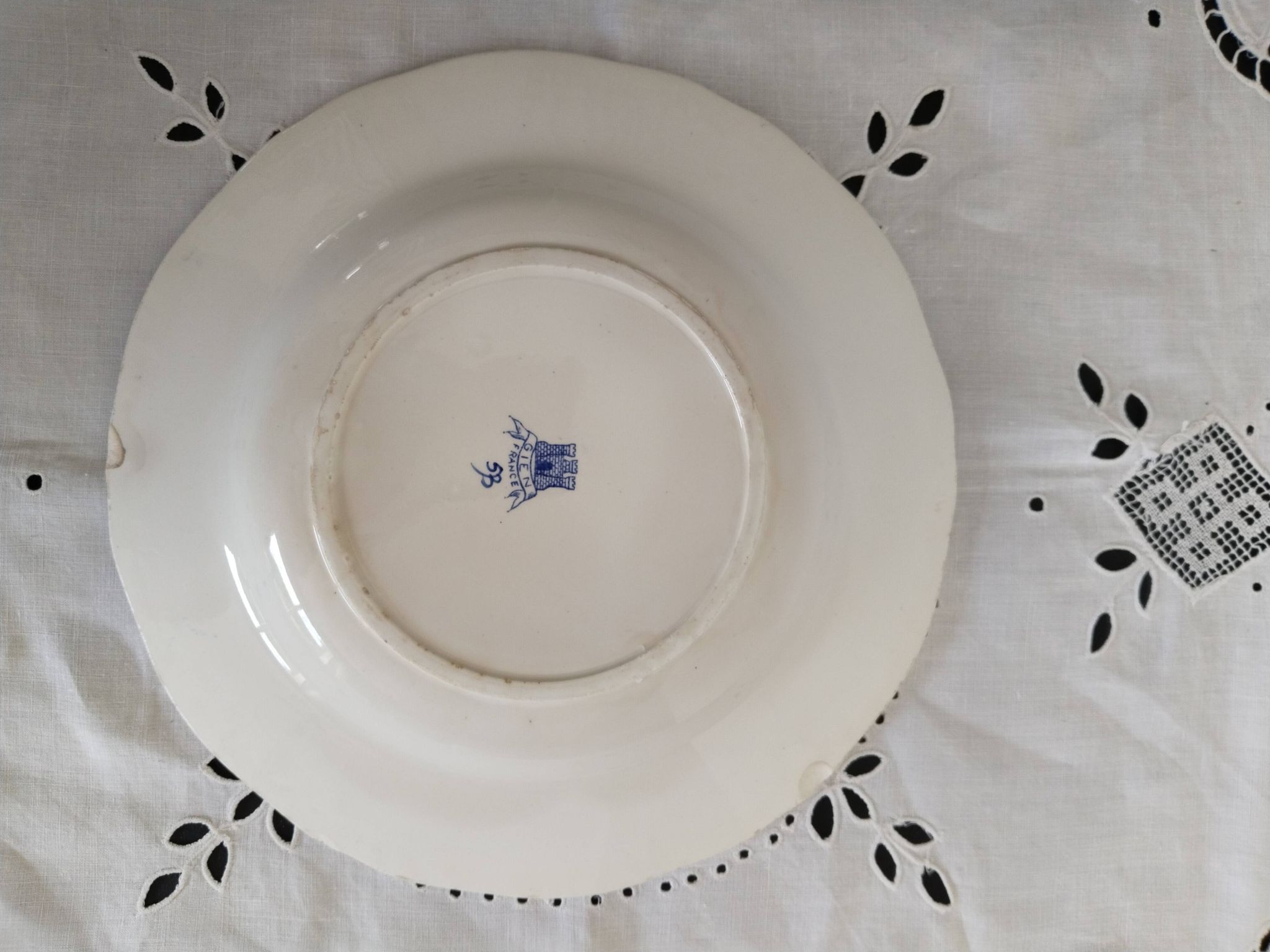Deep plate or dish in Gien earthenware, rooster and peonies model, numbered, 1930s