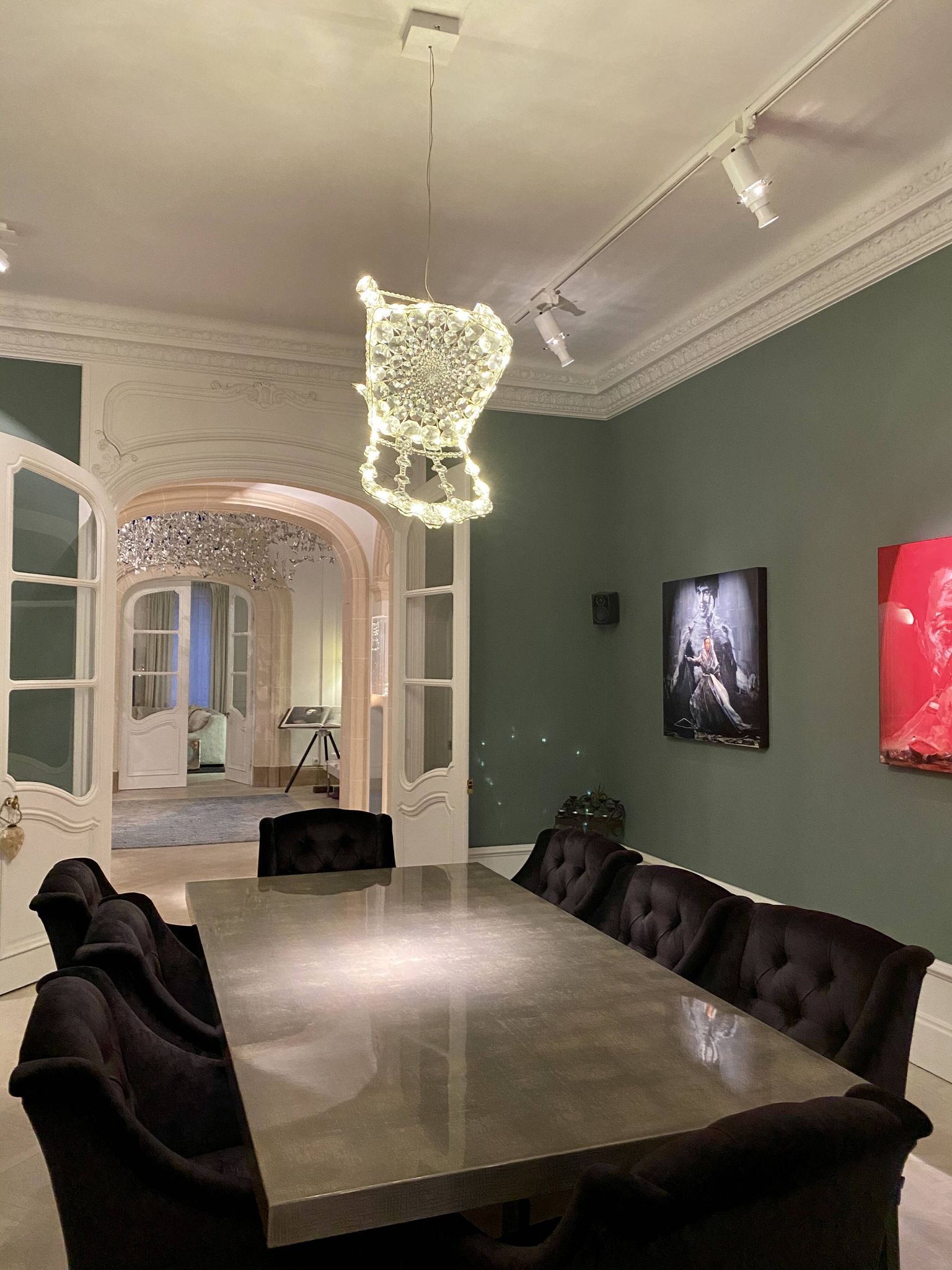 Trocadero dining table by Armani