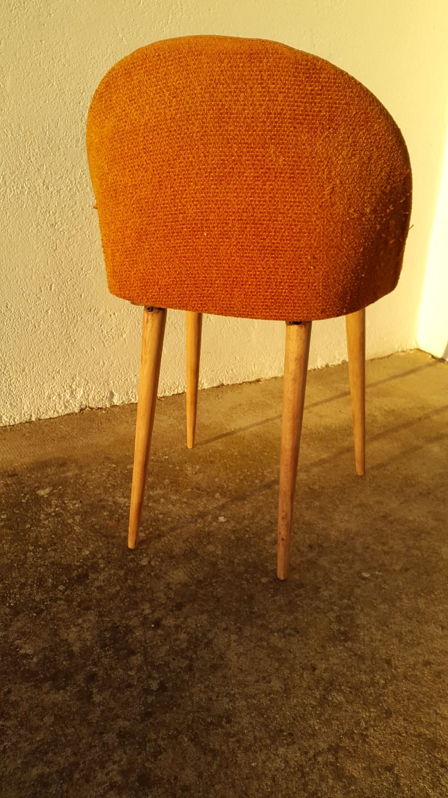Cocktail armchair orange