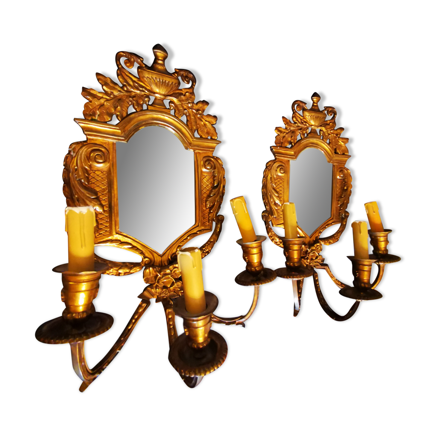 Pair of chissed and gilded bronze mirrors forming appliques