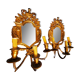 Paire de miroirs en bronze ciselé et doré formant appliques