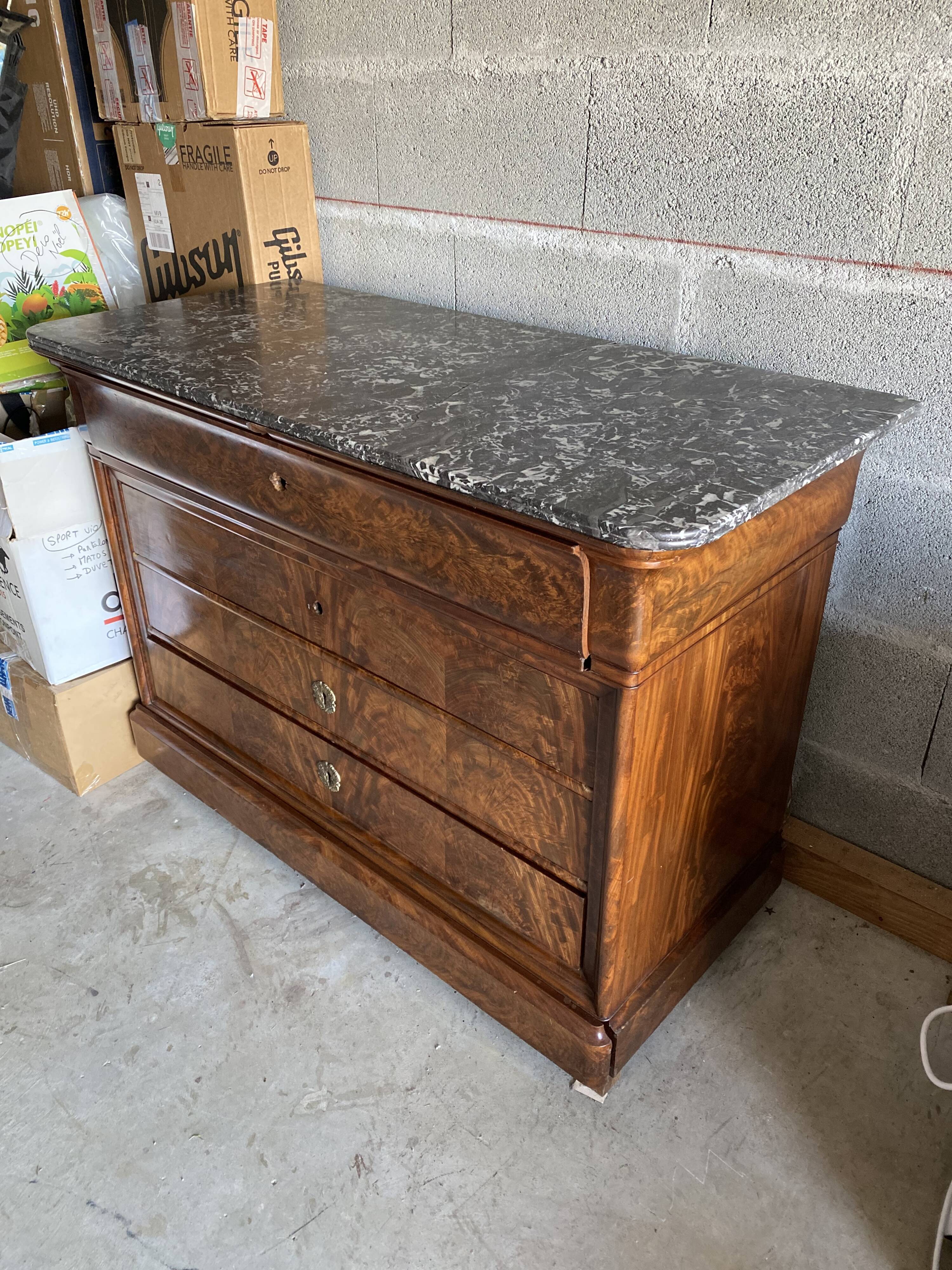 Secretary louis Phillipe