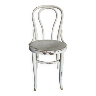 Chaise bistrot patine blanche
