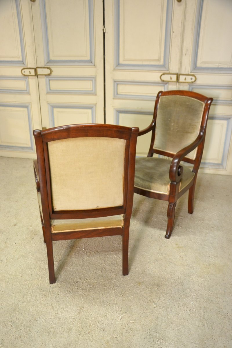 Pair of armchairs