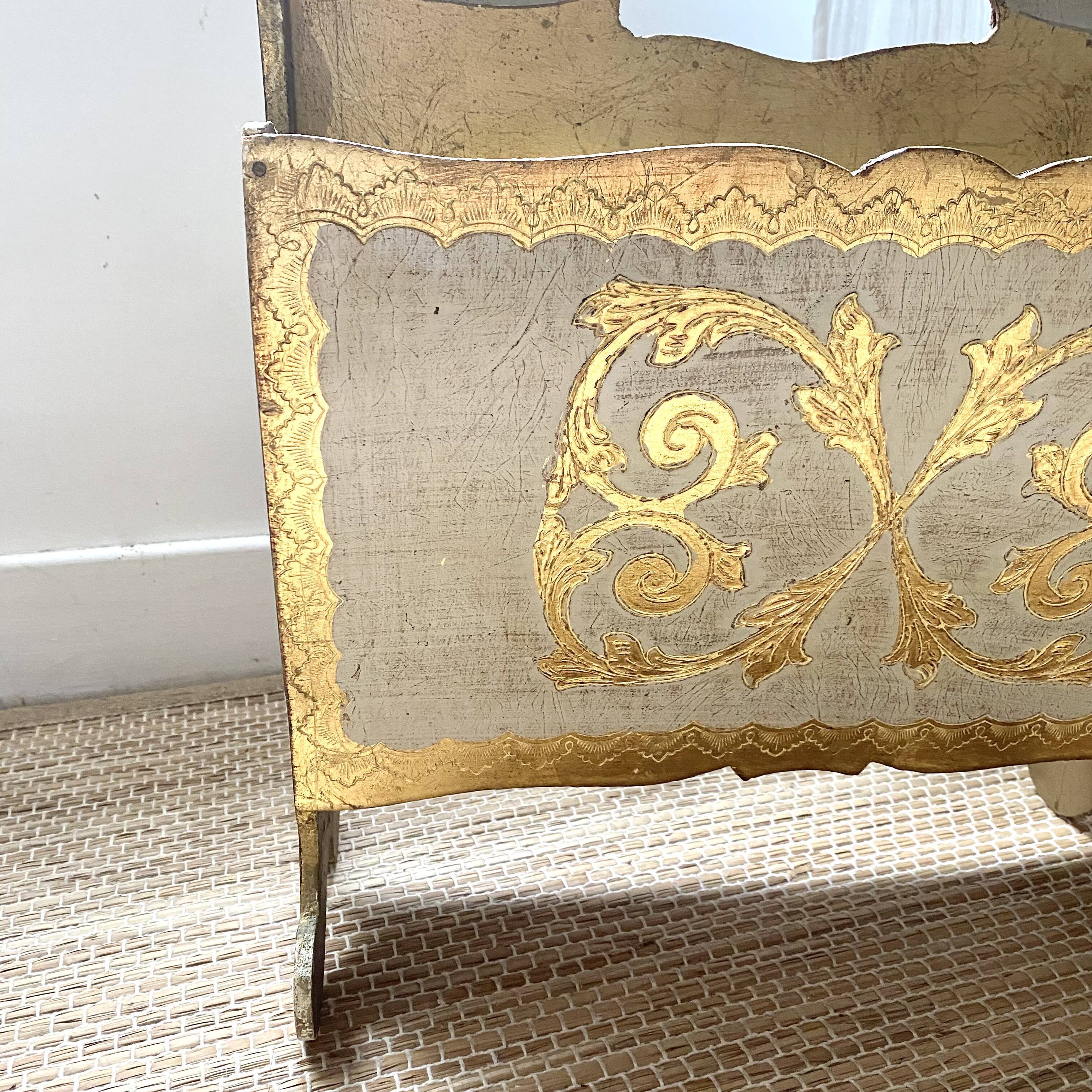 Porte revue vintage florentin blanc et or