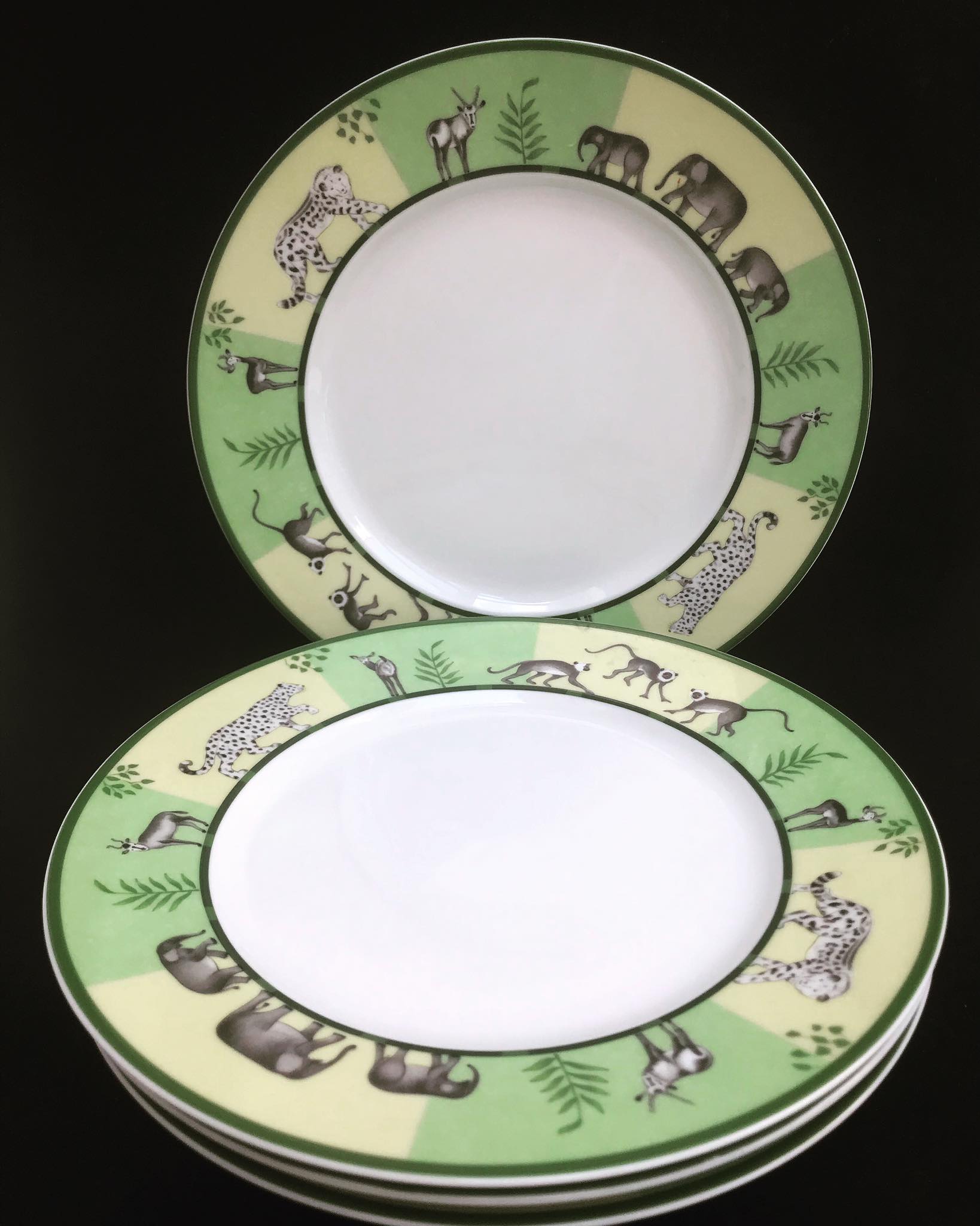 Green 4 plates Hermes Africa