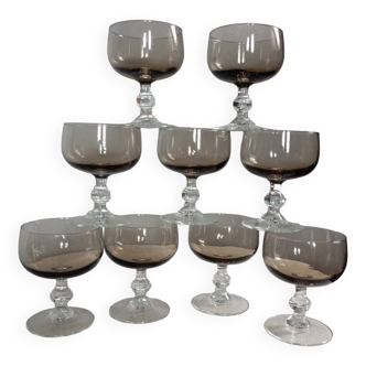 9 coupes à champagne 🥂 verre fumé gris de Luminarc 70's