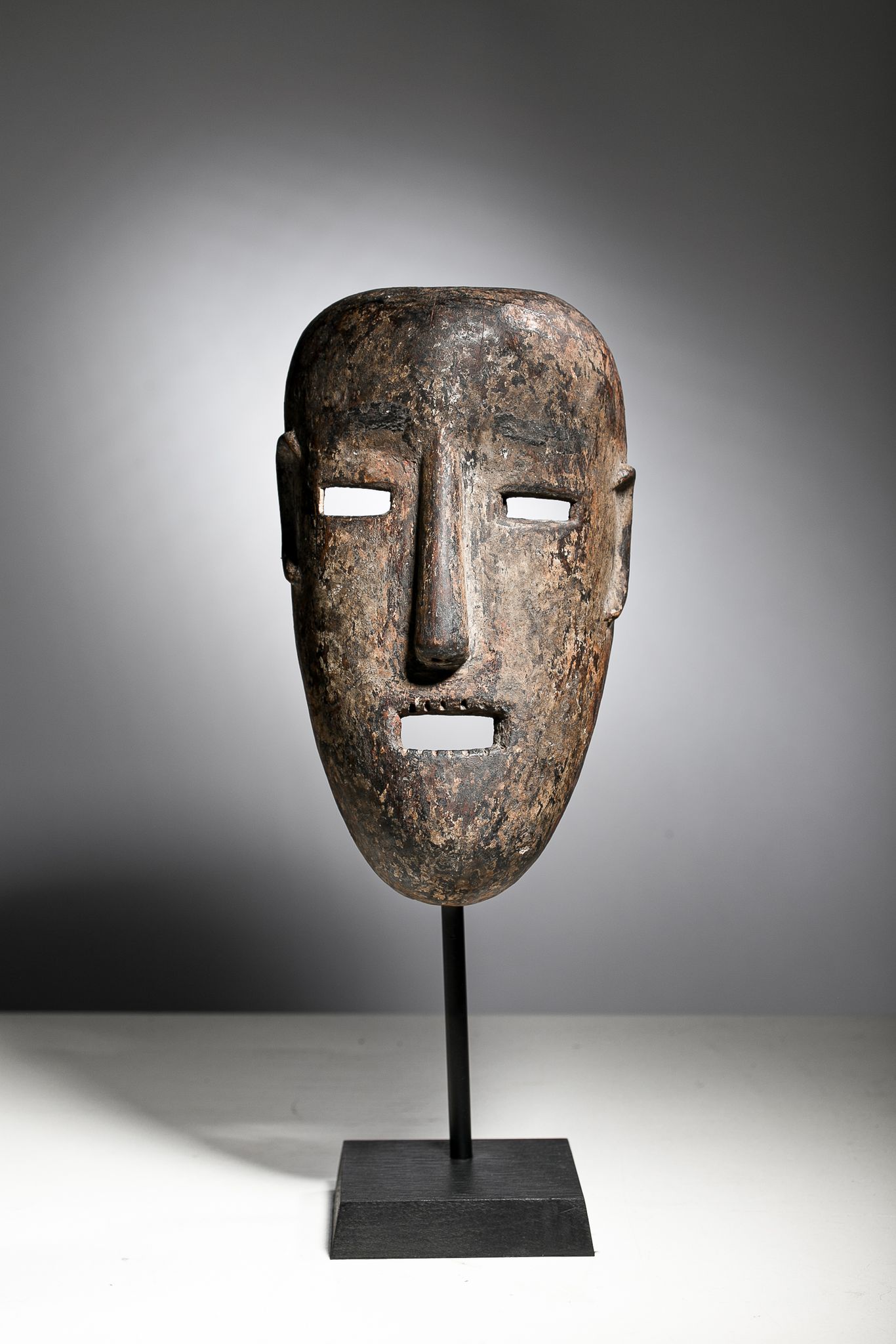 African mask Nyamwezi - Ethnic decoration of Tanzania