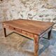 Table basse ancienne française en noyer avec tiroir – XIXe siècle, vers 1850