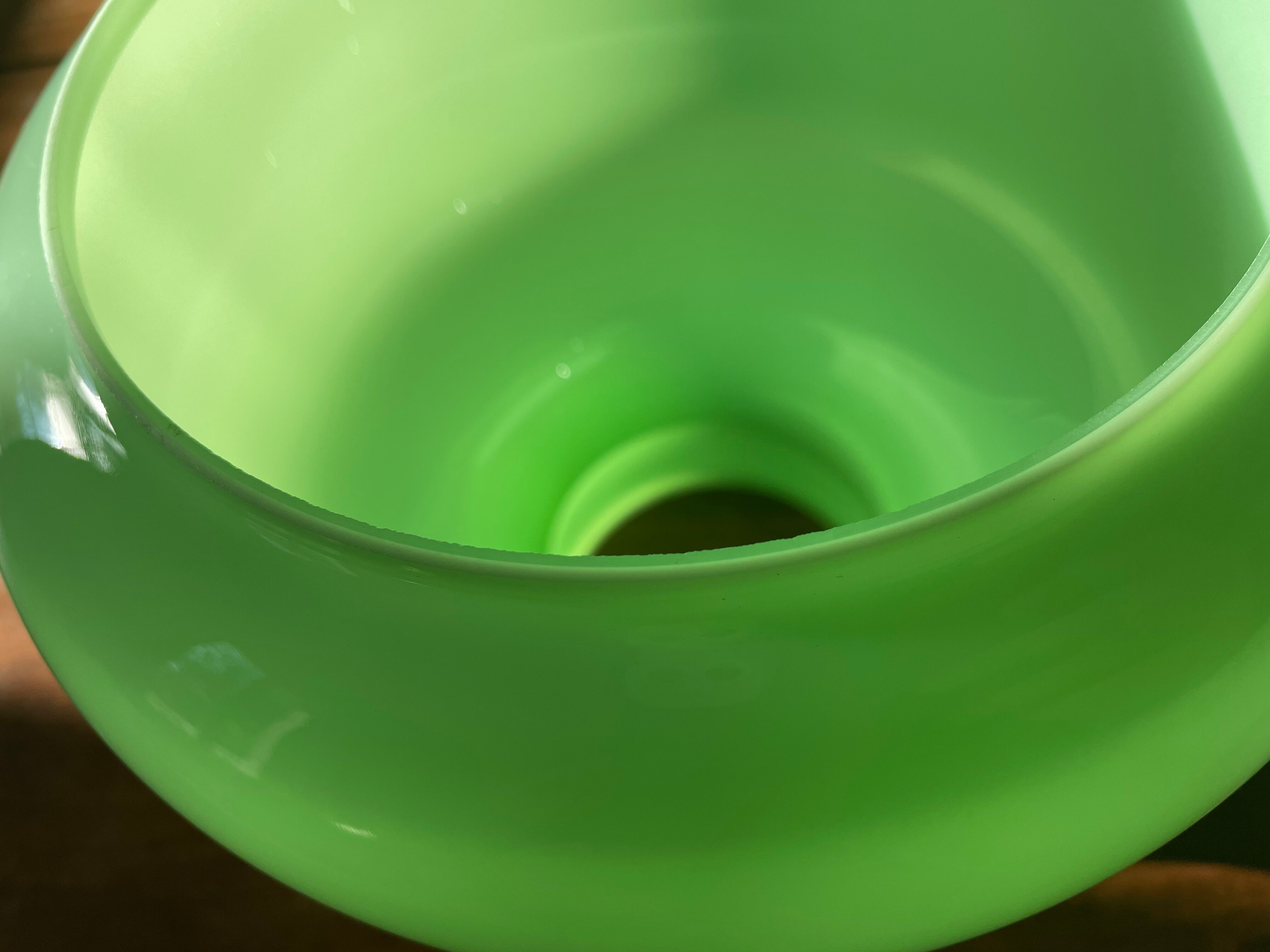 Opaline green globe mint 70s