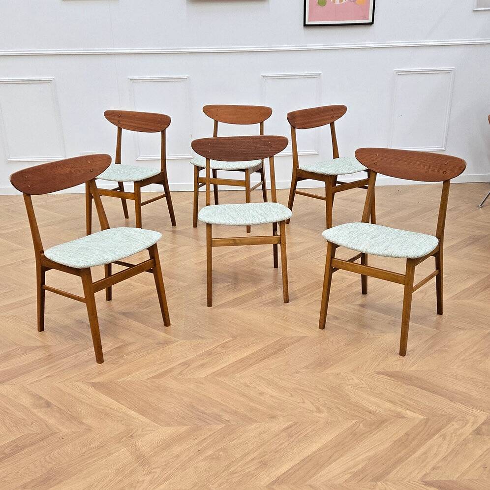 Set of 6 green fabric chairs