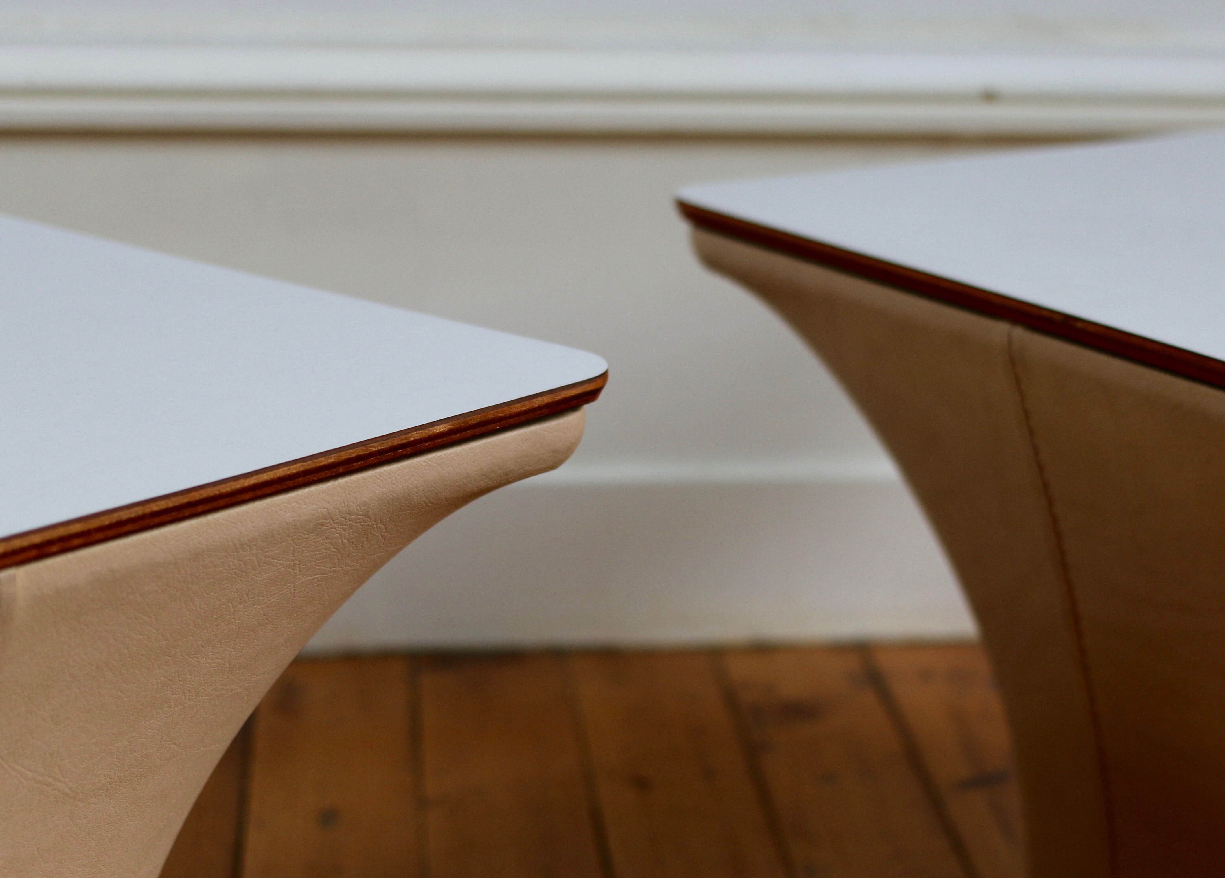 Low tables or nightstands Pierre Paulin mushroom