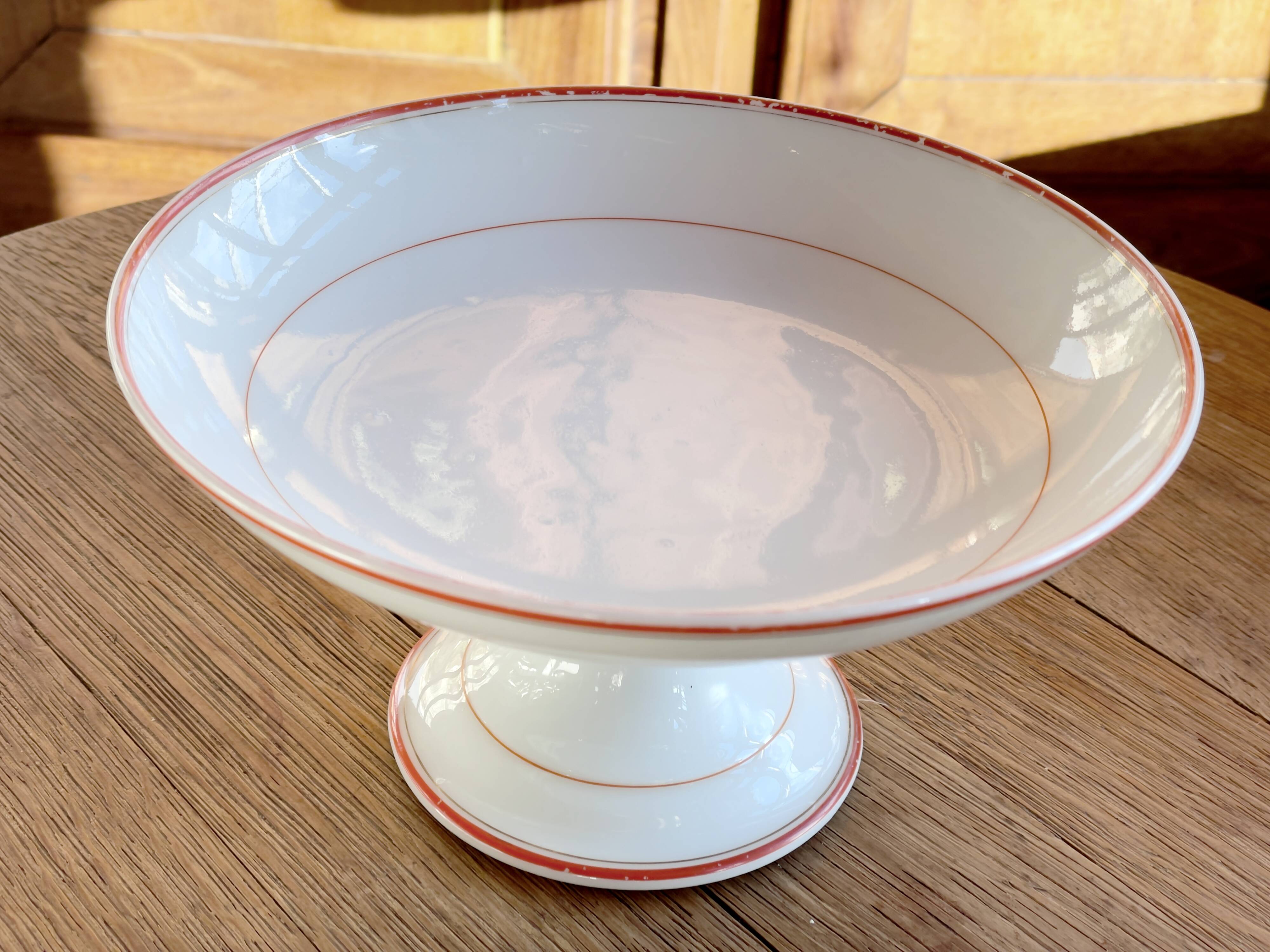 LAUNAY fruit bowl, rue du Bac in PARIS – 19th century."