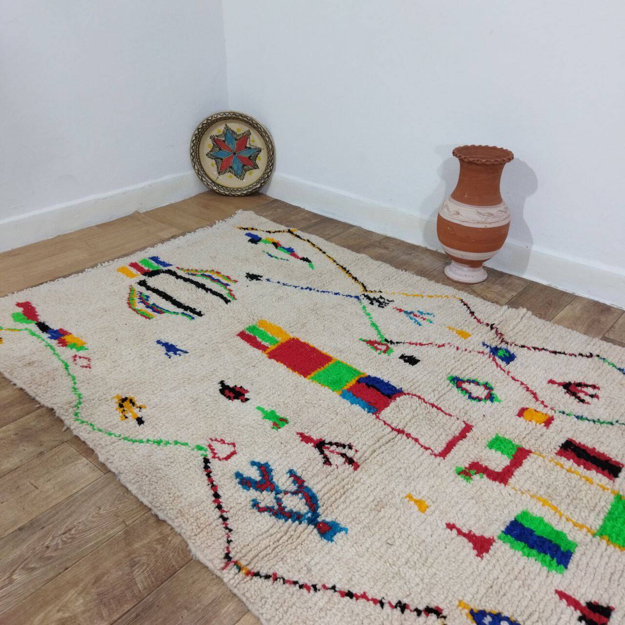 Tapis berbère marocain artisanal fait main 270 X 136 CM