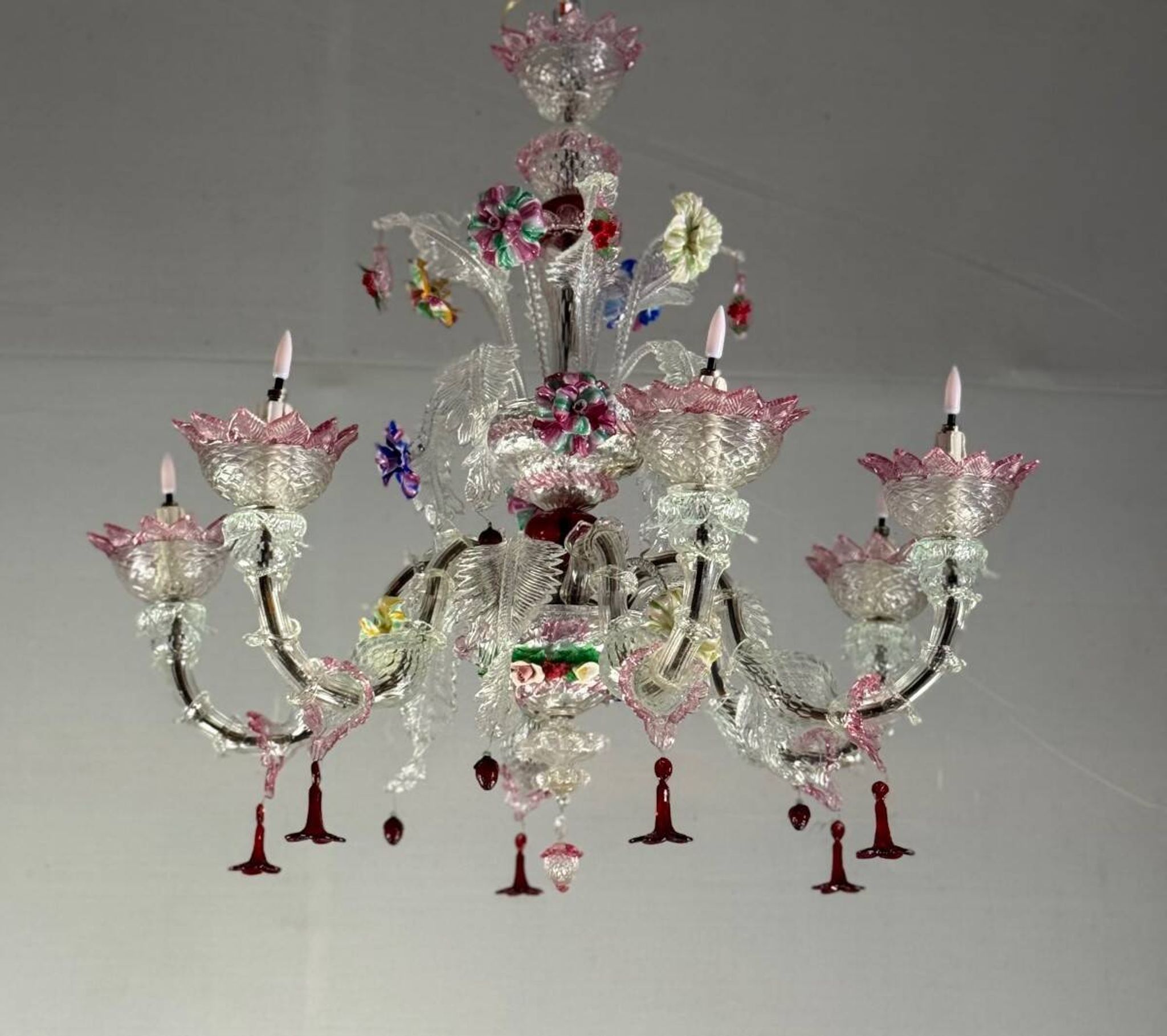 Venetian chandelier in multicolored Murano glass, 6 light arms circa 1920