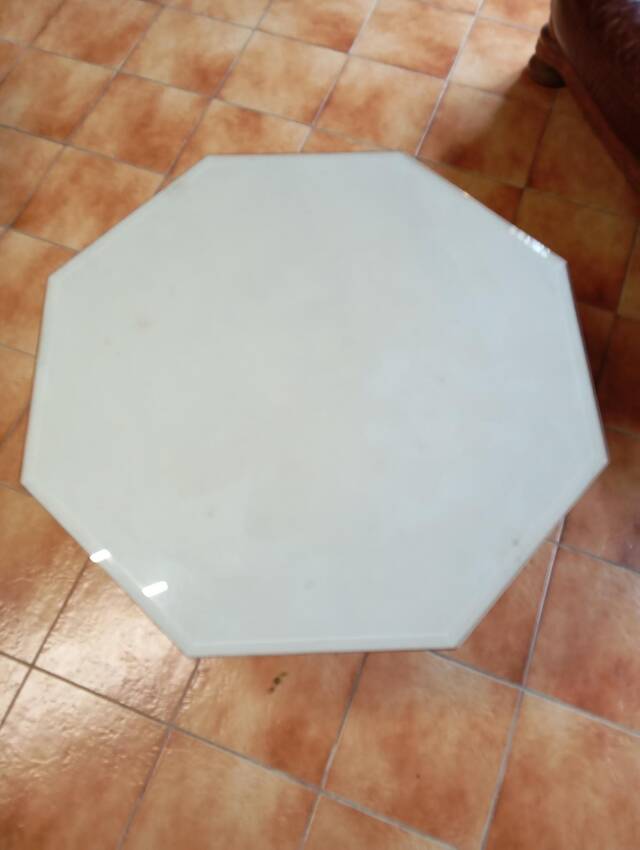 Table basse de forme octogonale en pierre naturelle et verre année 80/90