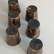 Une bouteille et six gobelets en céramique Gérard Hofmann Vallauris 1950