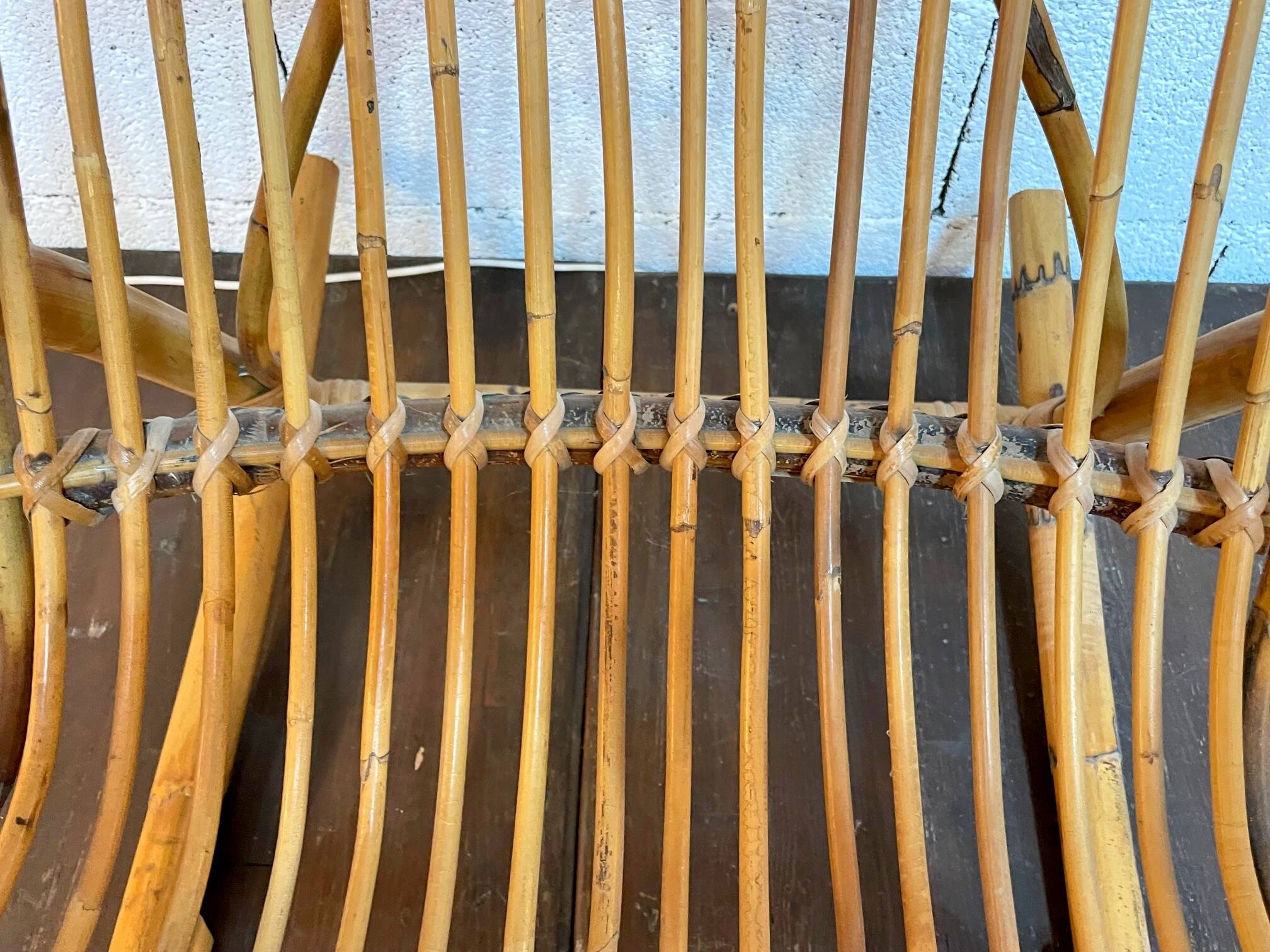 Vintage rocking chair in rattan by Rohé (Holland) from the 1960s.
