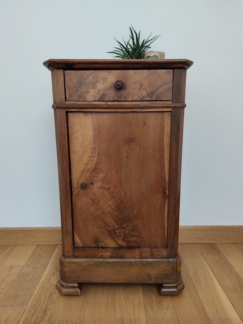 Table de chevet
