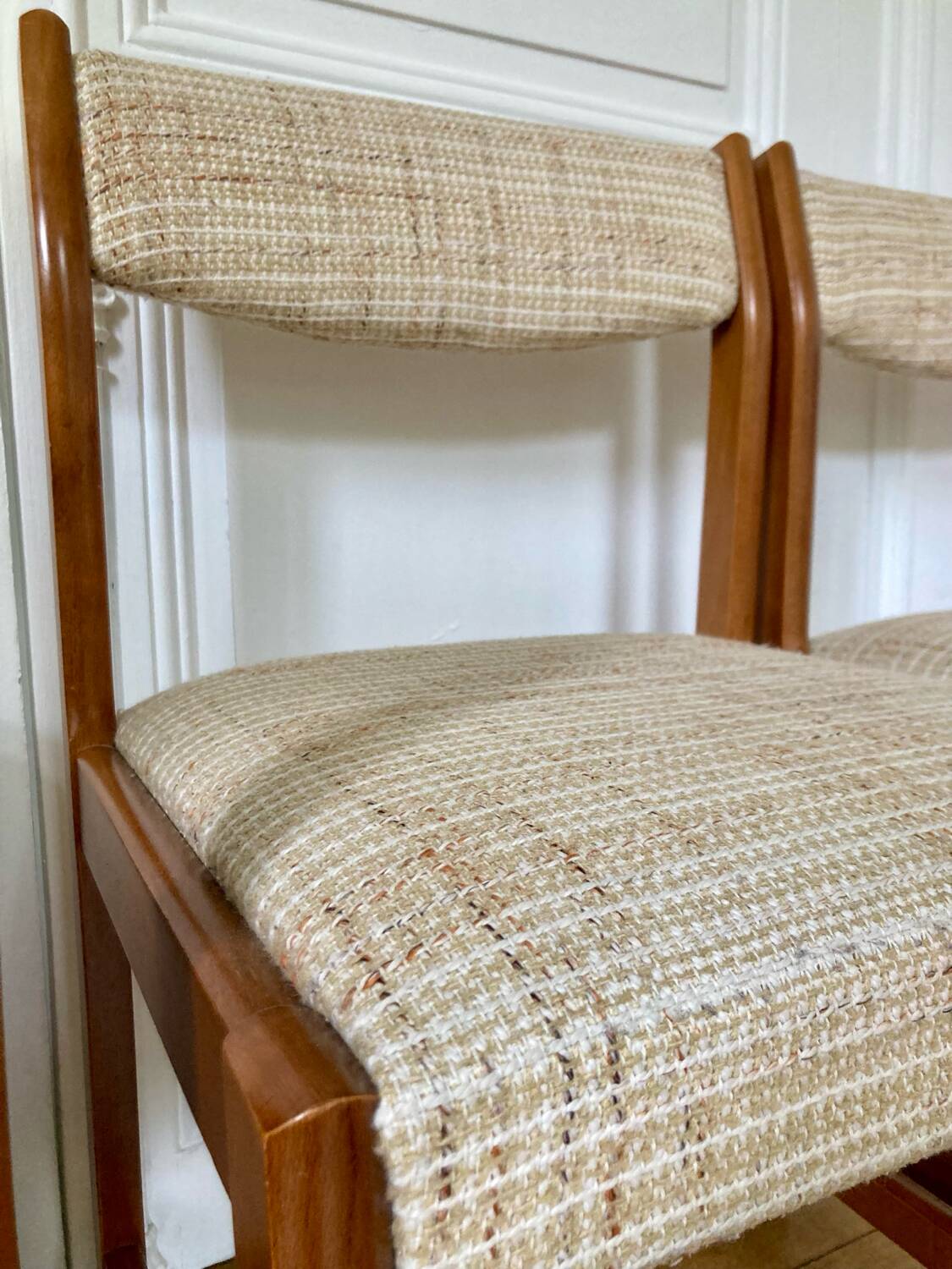 Set of 4 vintage chairs