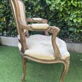 Basket bed and its two armchairs