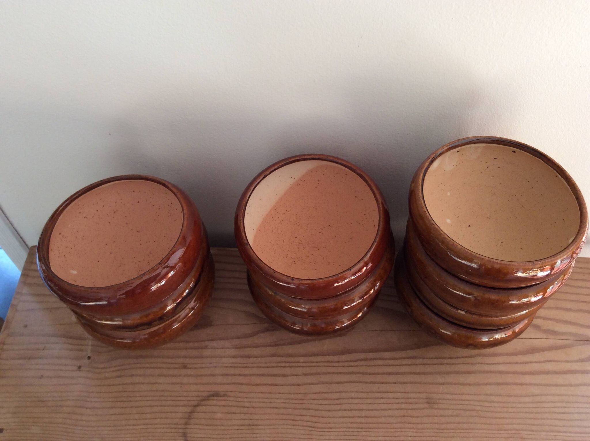 10 stoneware bowls
