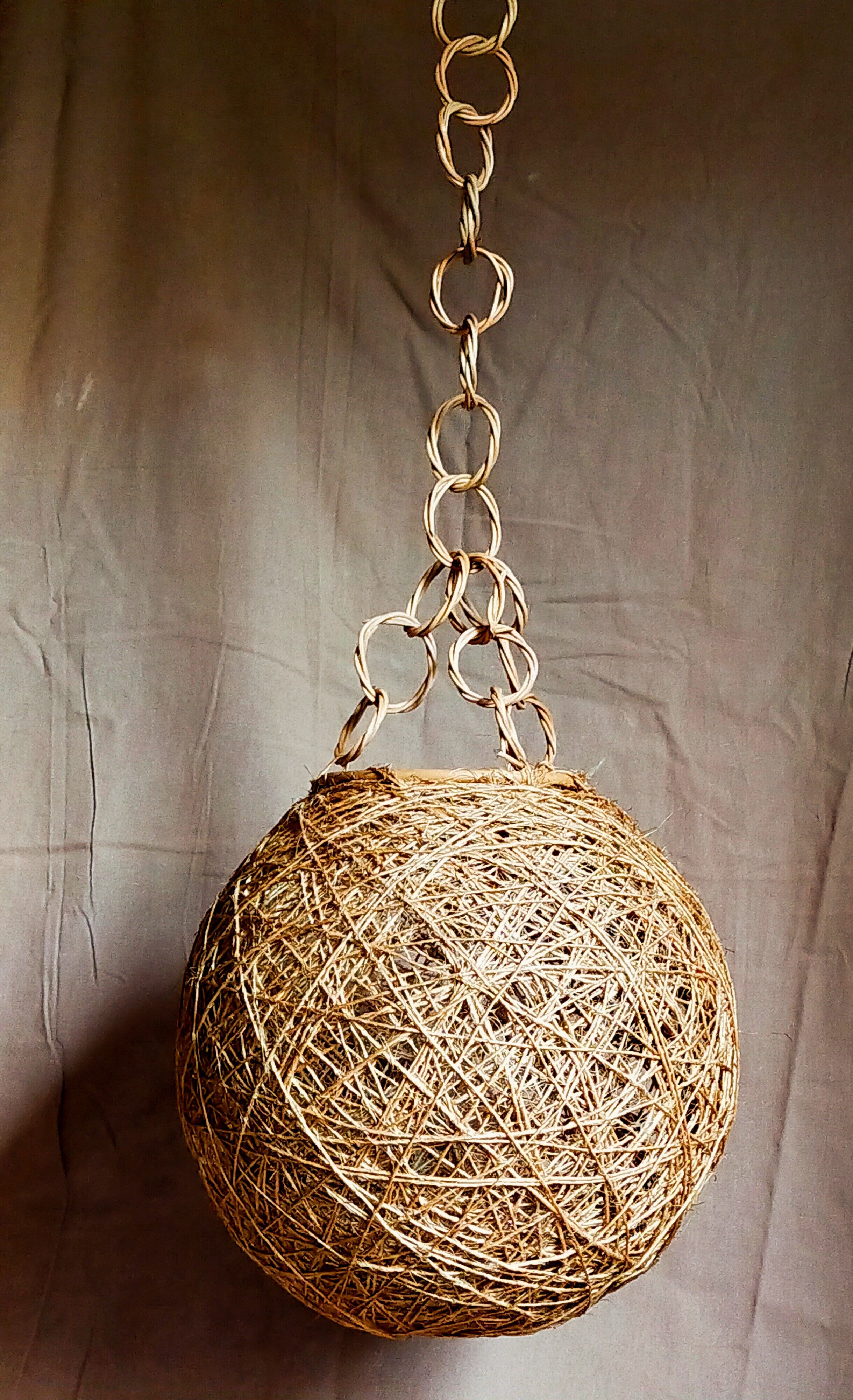 Lampshade suspension vintage wicker ball and natural string