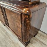 1930s Art Decò display cabinet in walnut and walnut root