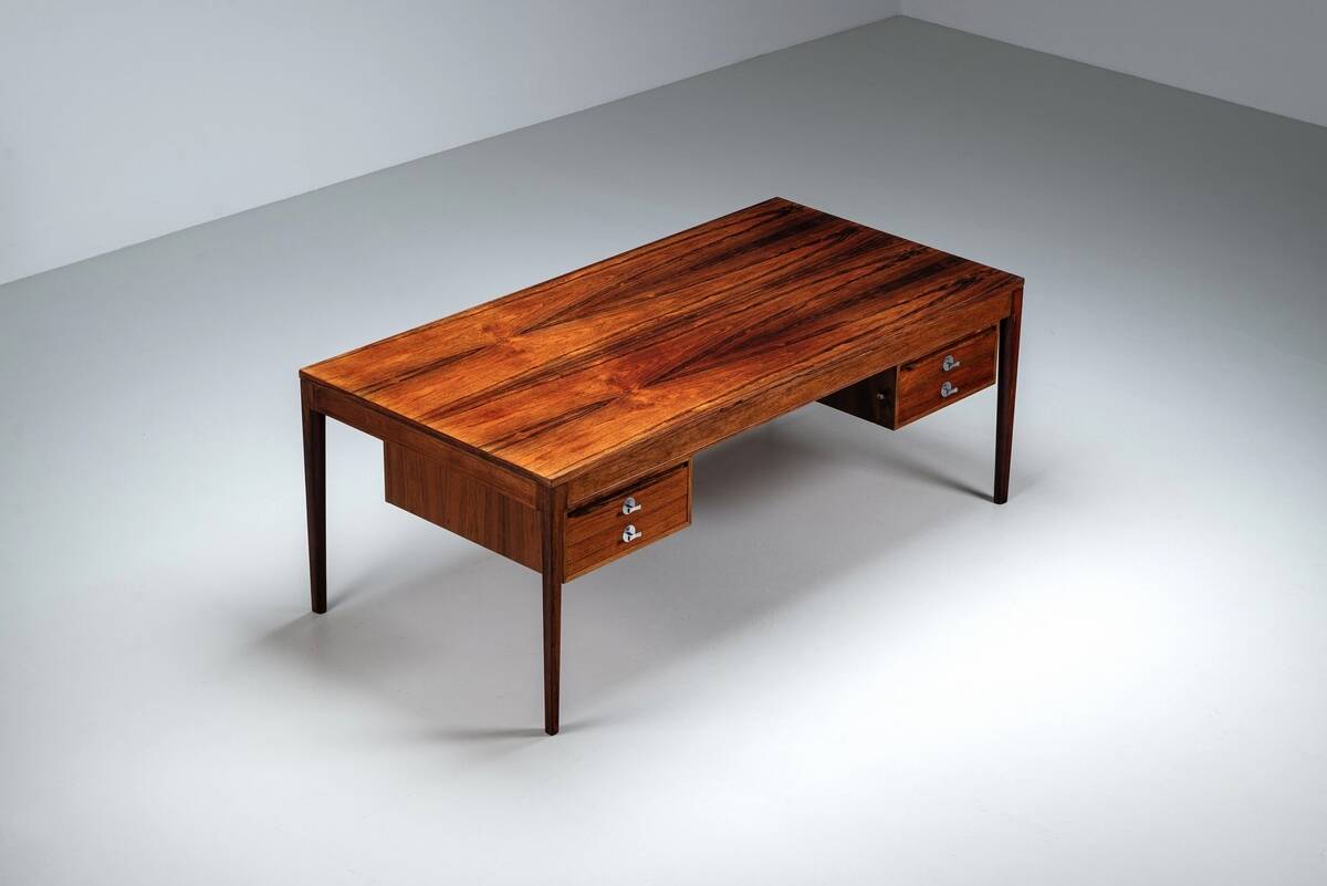 Finn Juhl FD-951 “Diplomat” desk in rosewood France & Son Denmark 1960