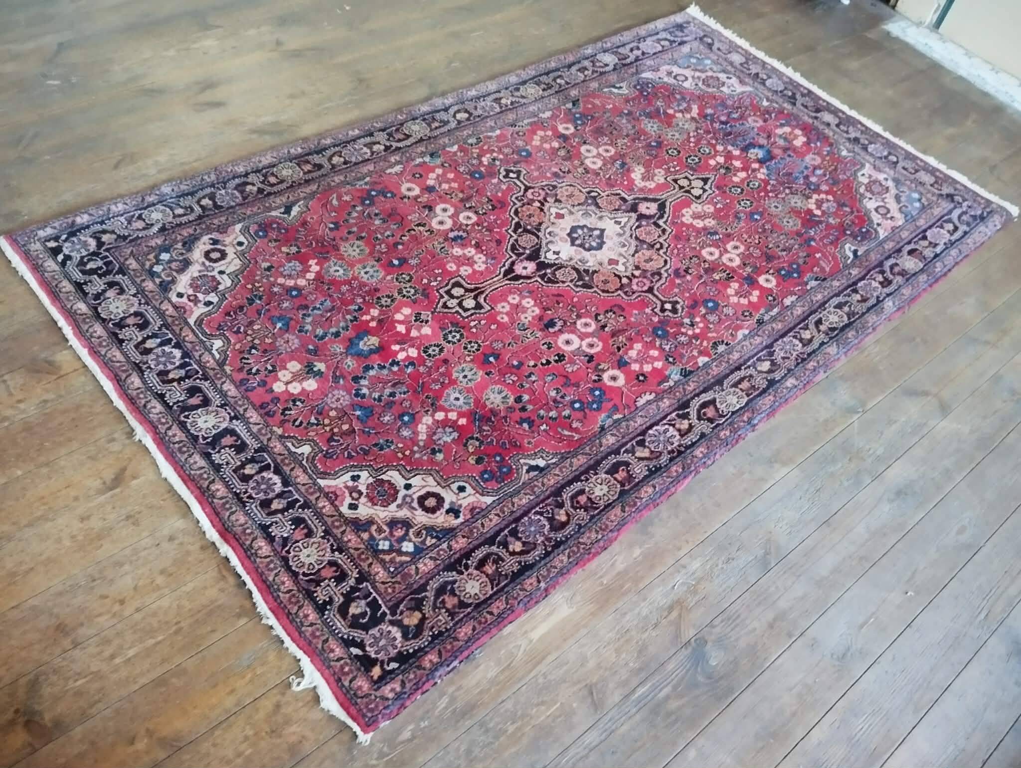 Handmade Tabriz Persian rug 222x123cm