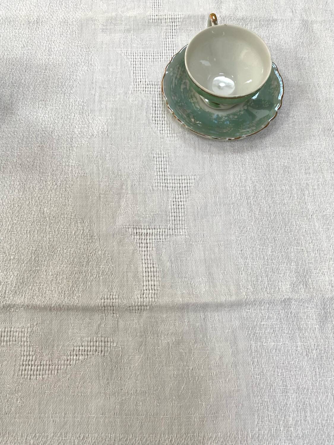 Grande nappe blanche en metis 215 x 155 cm