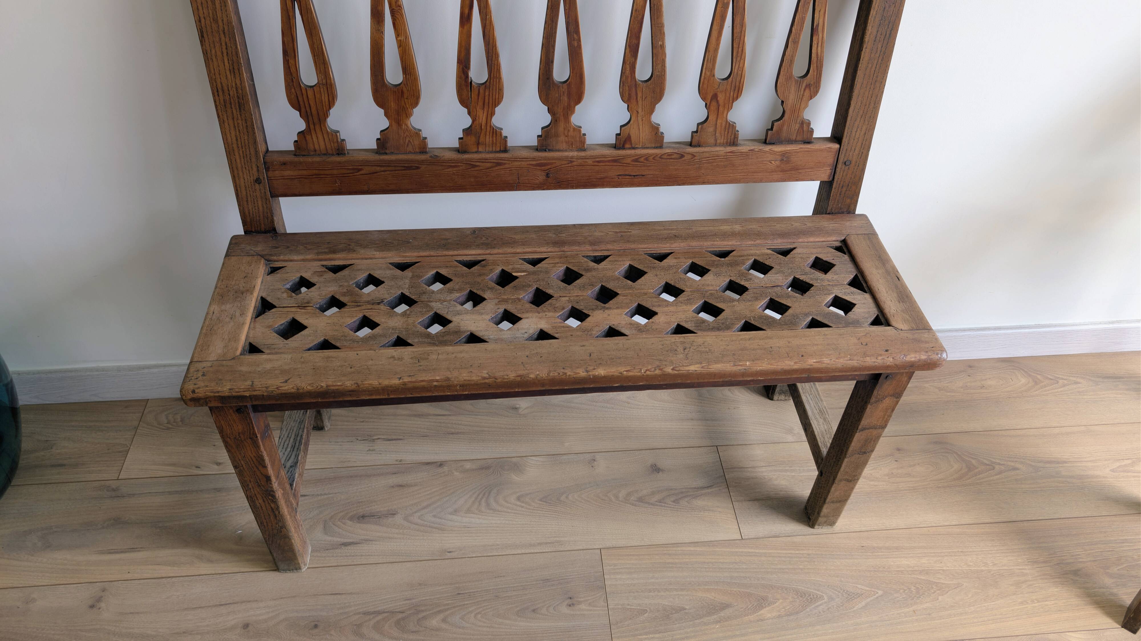 Old church bench in pitch pine, rustic charm and authentic patina.