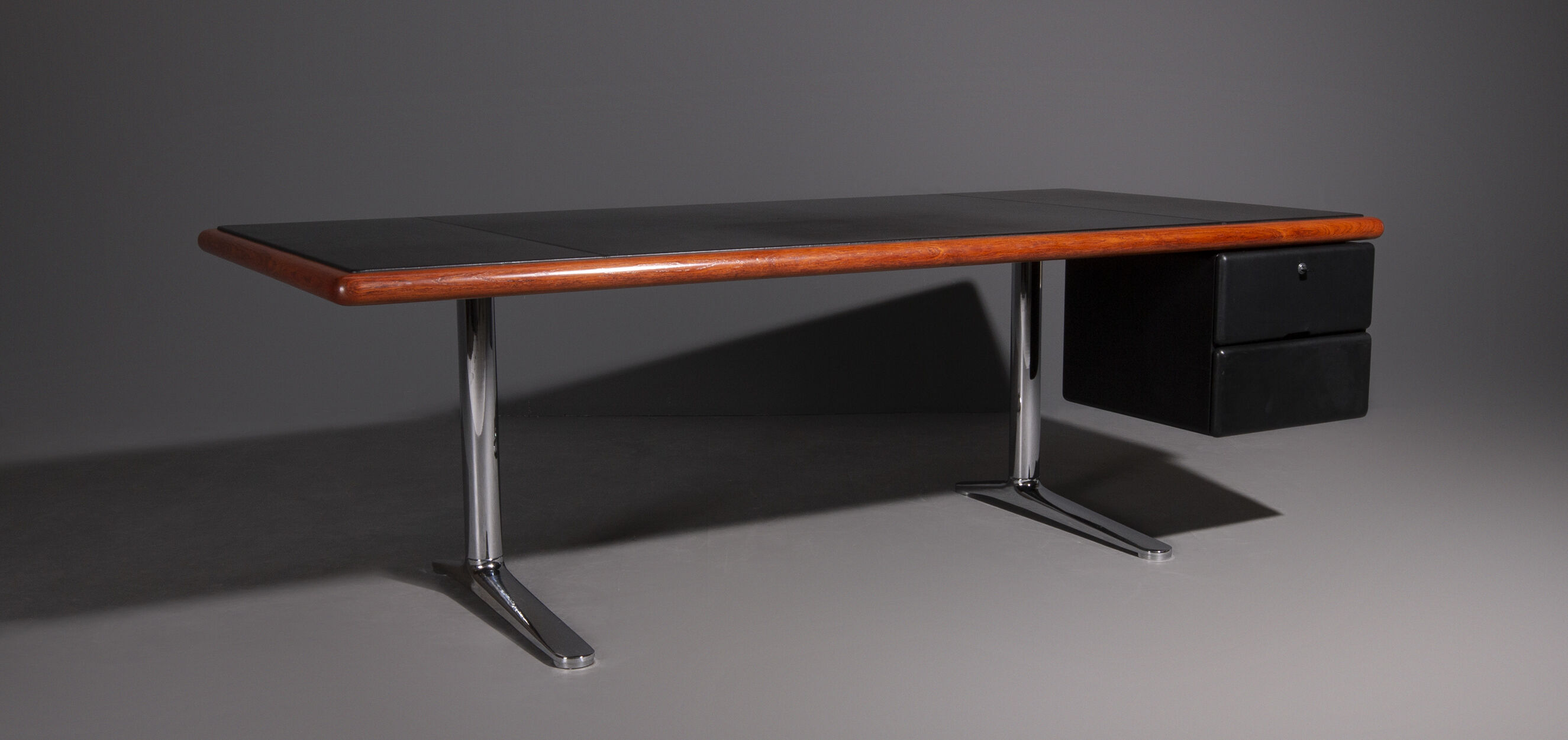 Warren Platner executive desk, Knoll International